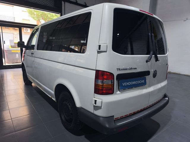 Volkswagen Transporter T5 2009