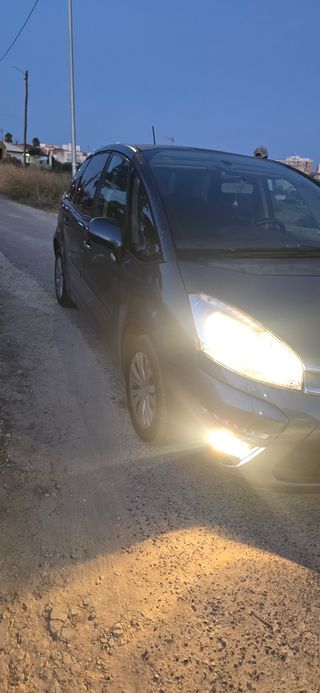 Citroen C4 Picasso 2011