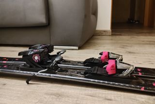 Esquís Rossignol casi nuevos. 1,52m