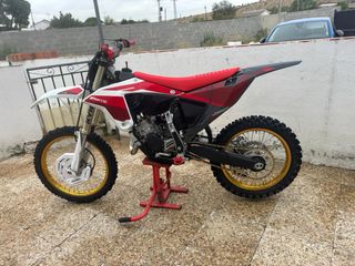 Fantic 125XX 2023 Edición Oro
cross