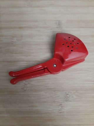 Esmagador de Alho Metal Vermelho