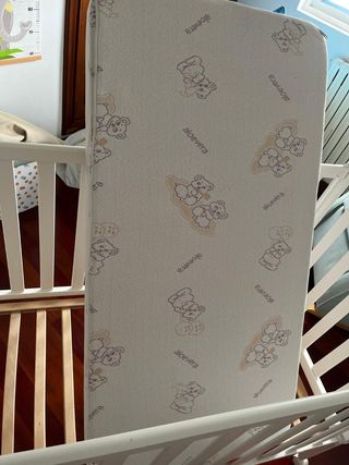 Cuna Micuna Blanca + colchón