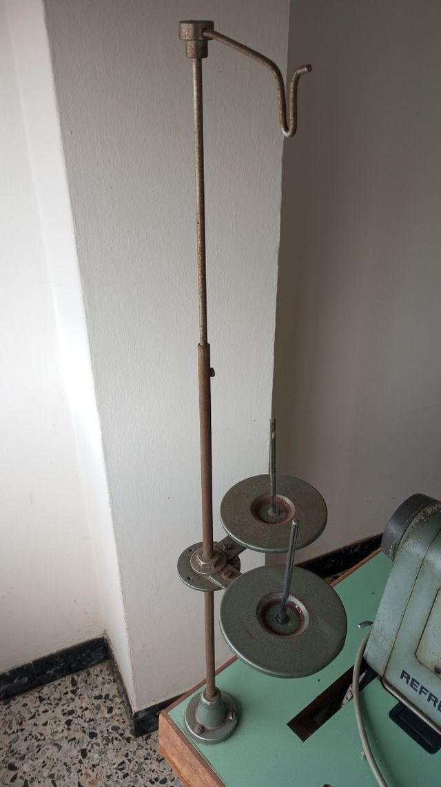 Máquina de coser antigua