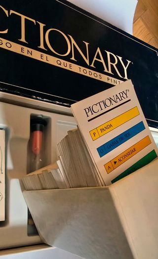 Juego de mesa PICTIONARY en muy buen estado