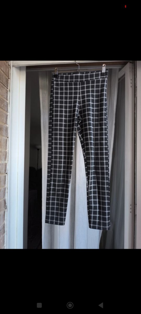 Pantalón niña ZARA