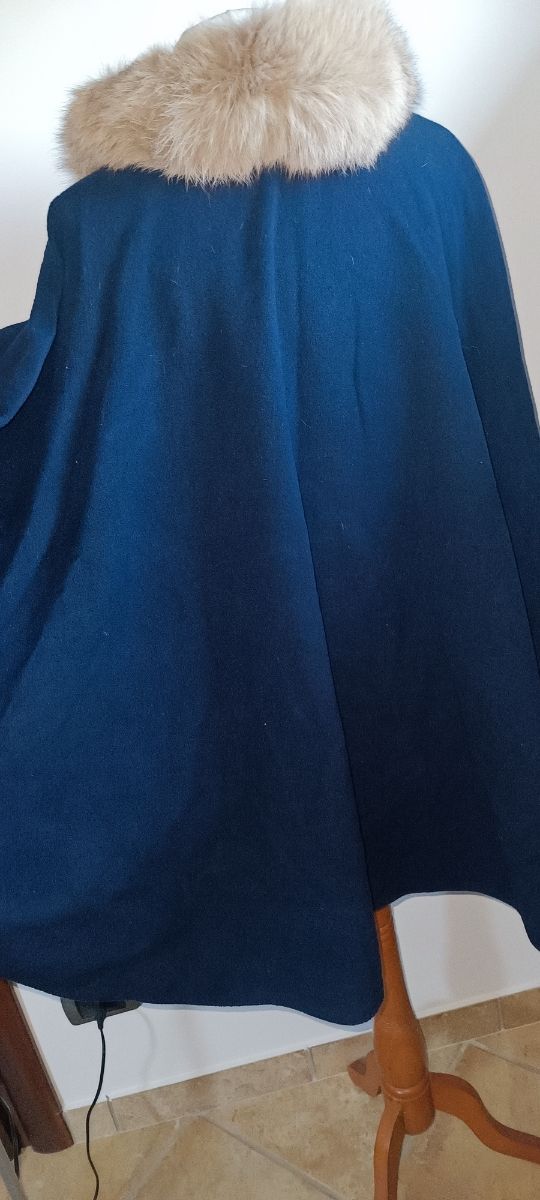 Mantella poncho vintage pellicciotto