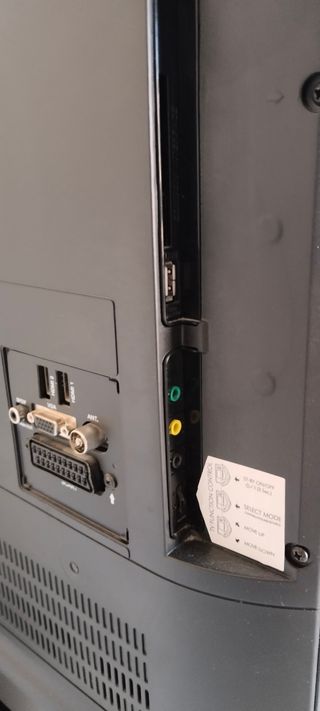 Televisión Nevir 32 LED TDT USB HD