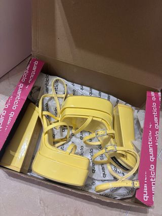 Tacones Amarillos Nuevos Plataforma