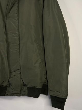 Casaco Acolchoado Pull&Bear com Capuz
