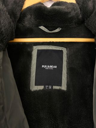 Casaco Acolchoado Pull&Bear com Capuz