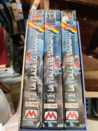 La Plaza del Diamante 3 VHS