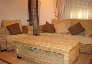 Sofá 2 plazas, sillón y mesa auxiliar