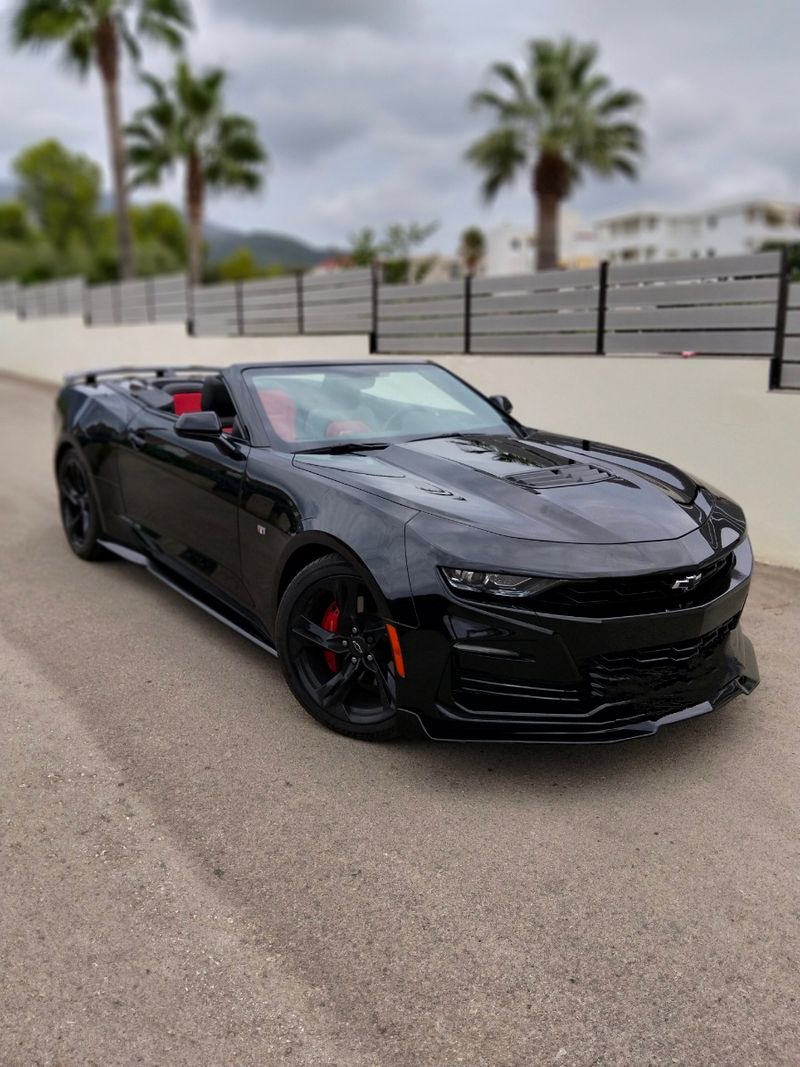 Chevrolet Camaro 2020 - foto 1
