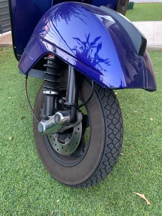 Vespa PX200 E Azul
