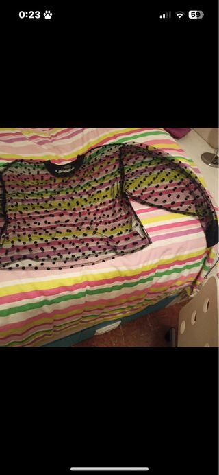 Bershka Camiseta Transparente Lunares Negros