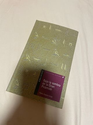 Bajo la sombra de la Gran Pirámide (Alandar) (S...