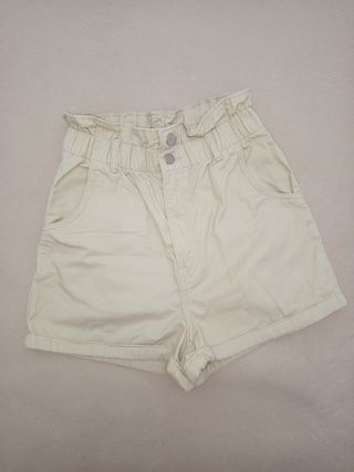 Shorts H&M beige cintura alta