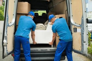 Servicios de transportes y mudanzas