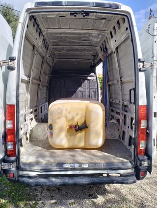 Servicios de transportes y mudanzas