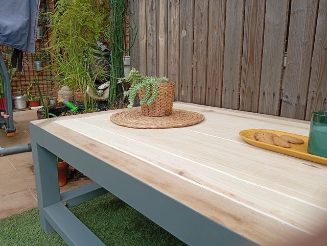 tavolo in legno massello