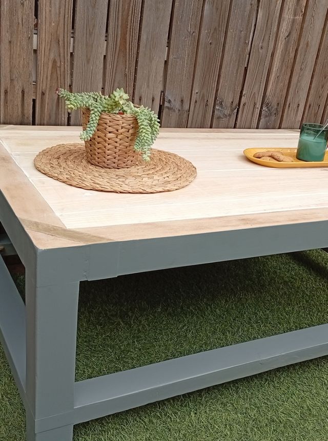 tavolo in legno massello