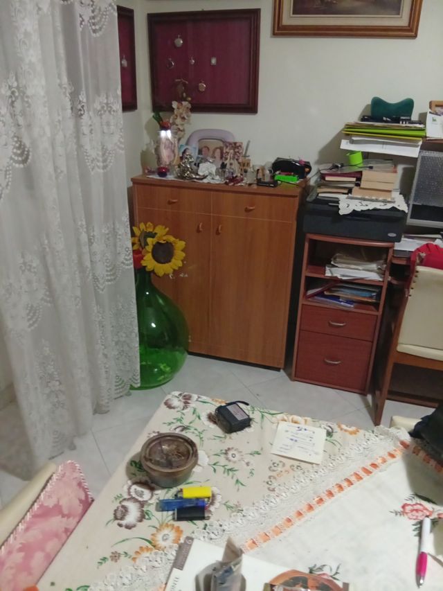 Letto pieghevole con mobile in legno