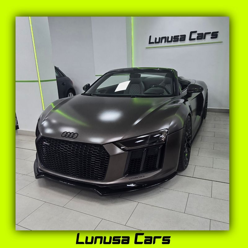 Audi R8 V10+ Spyder EXCLUSIVE - foto 1