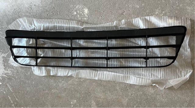 Rejilla Central VW Scirocco R20 1K8853677 A