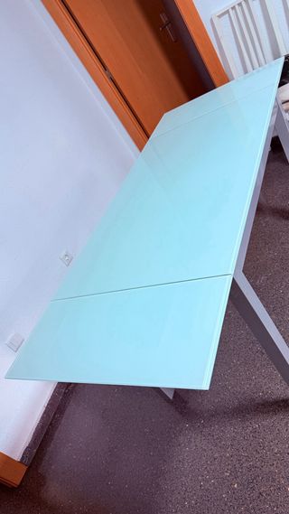 MESA DE COMEDOR EXTENSIBLE (NEGOCIABLE)