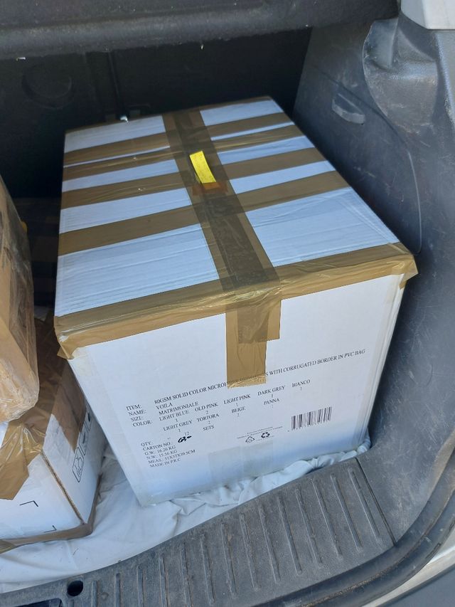 Cartone 20 chili tg miste donna abbigliamento 