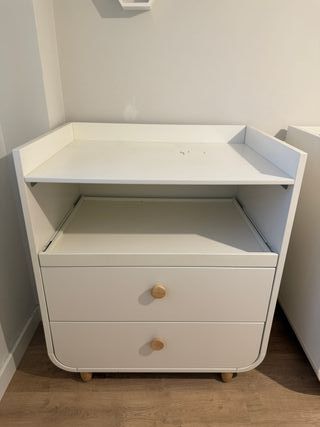 Cómoda-Cambiador IKEA Blanca