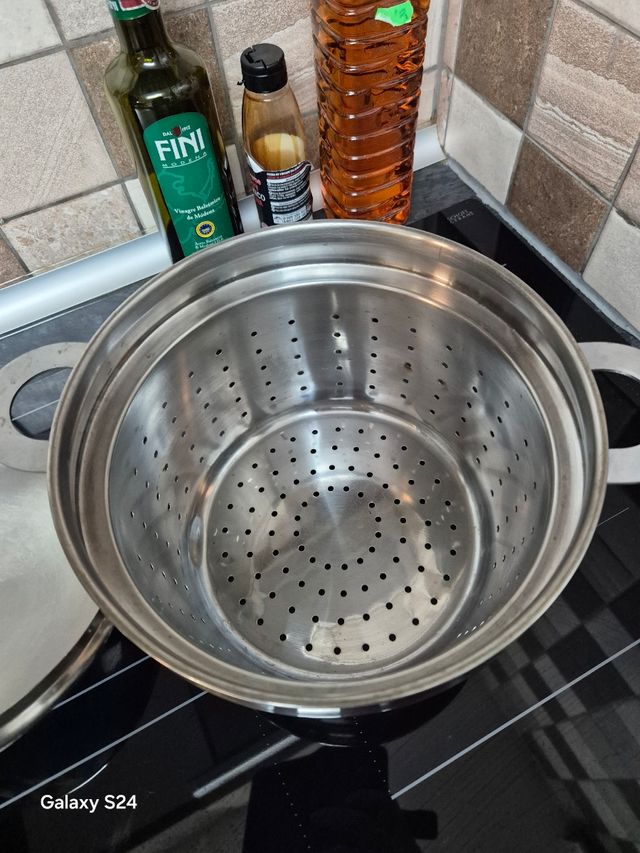 Escorredor de Massa com Tampa 26x16