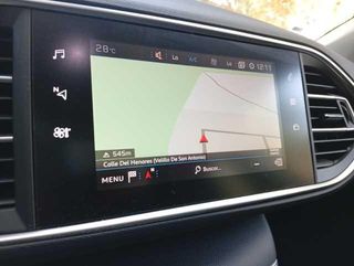 Peugeot 308 PureTech 130 SANDS Allure 96 kW (130 CV)