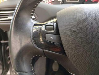 Peugeot 308 PureTech 130 SANDS Allure 96 kW (130 CV)