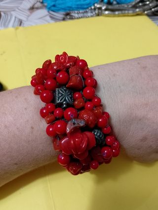 Bracciale simil corallo rosso e argento