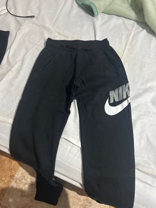 Pantalón Nike Negro