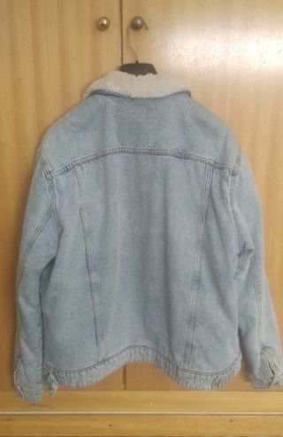 Chaqueta vaquera con borrego
