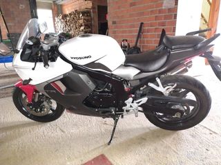 Hyosung GTR 125 2016