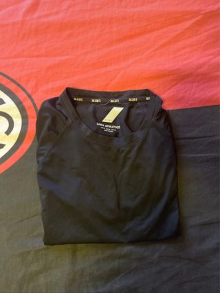 Maglietta Zara Athleticz nera attillata