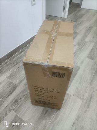 Silla de oficina ergonómica negra