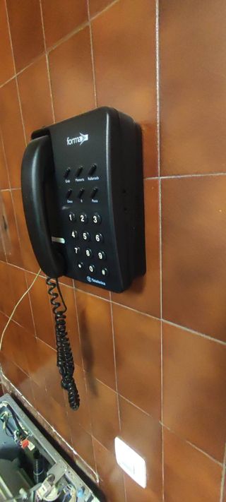 Teléfono Forma Negro Pared