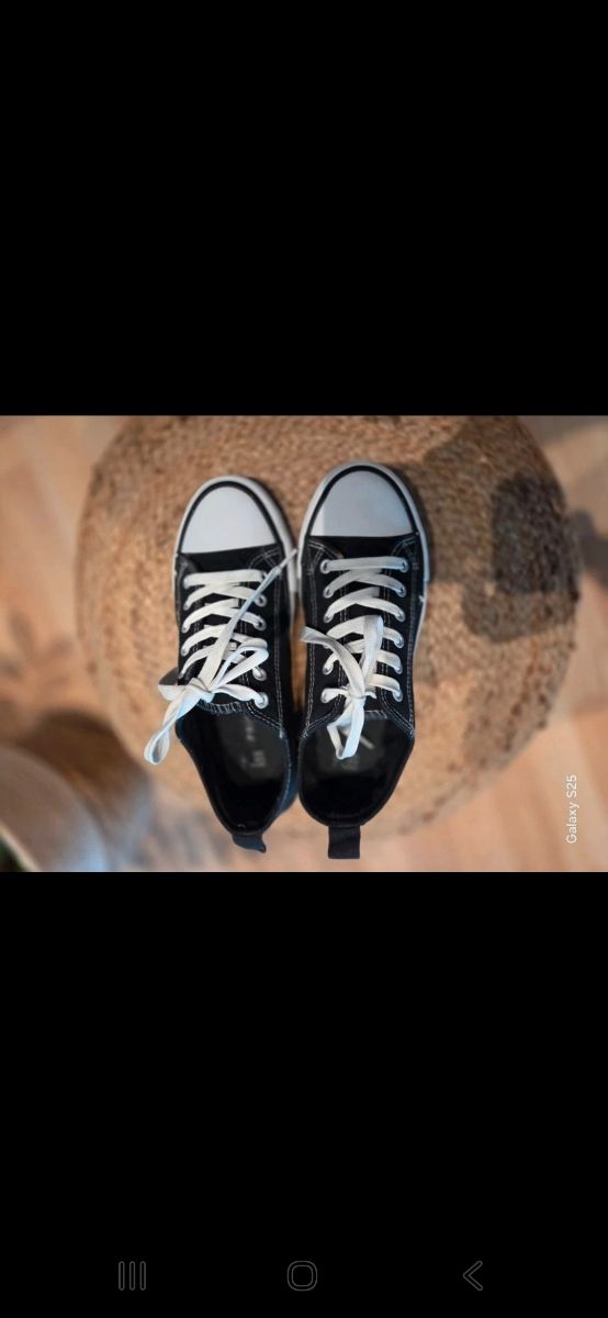 Zapatillas negras Primark