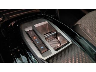 PEUGEOT 208 Allure HYBRID 100 eDCS6