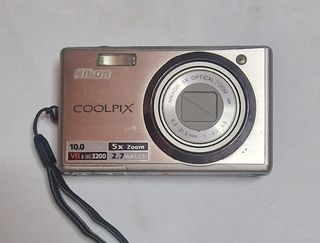 Fotocamera Nikon COOLPIX S560 Argento