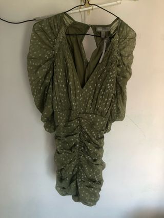 Abito ASOS verde con rouches