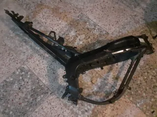 Chasis Yamaha TZR 50 con papeles.