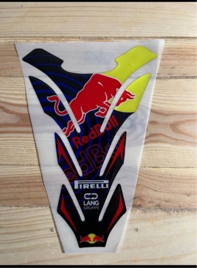 Protector Depósito Moto Red Bull