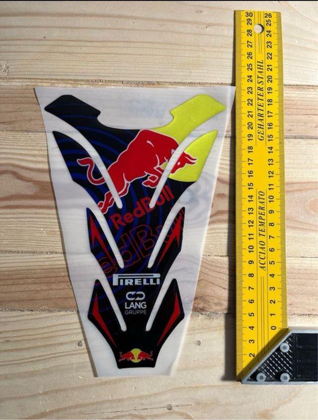 Protector Depósito Moto Red Bull