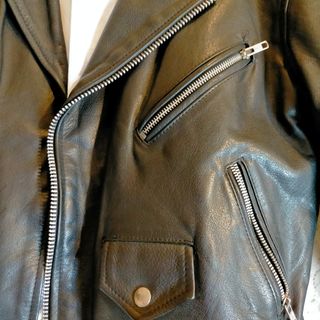 Cazadora de Piel Negra para Hombre