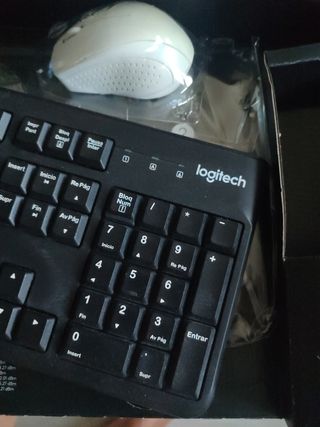 Pack Teclado y Ratón Logitech Blanco